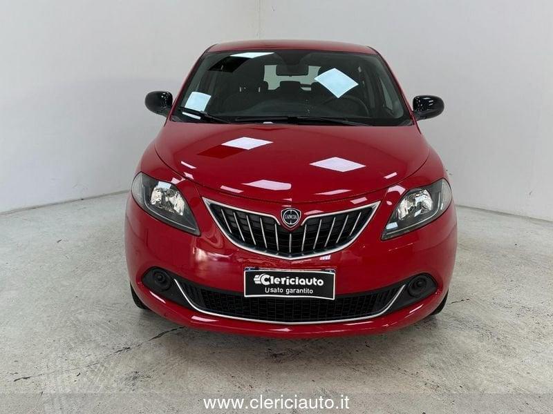 Lancia Ypsilon 1.0 FireFly 5 porte S&S Hybrid Ecochic Silver