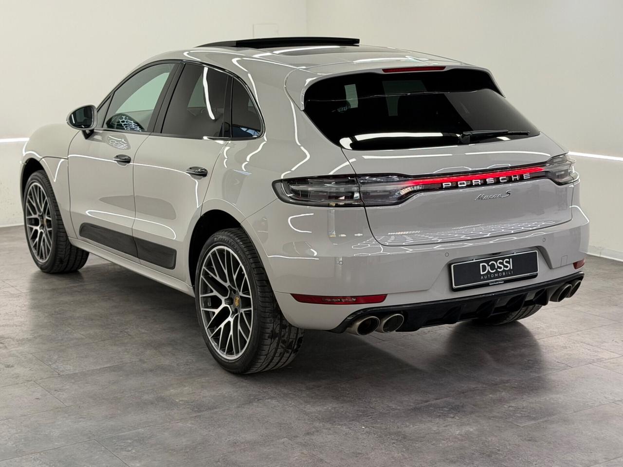 Porsche Macan 3.0 S --GRIGIO GESSO--