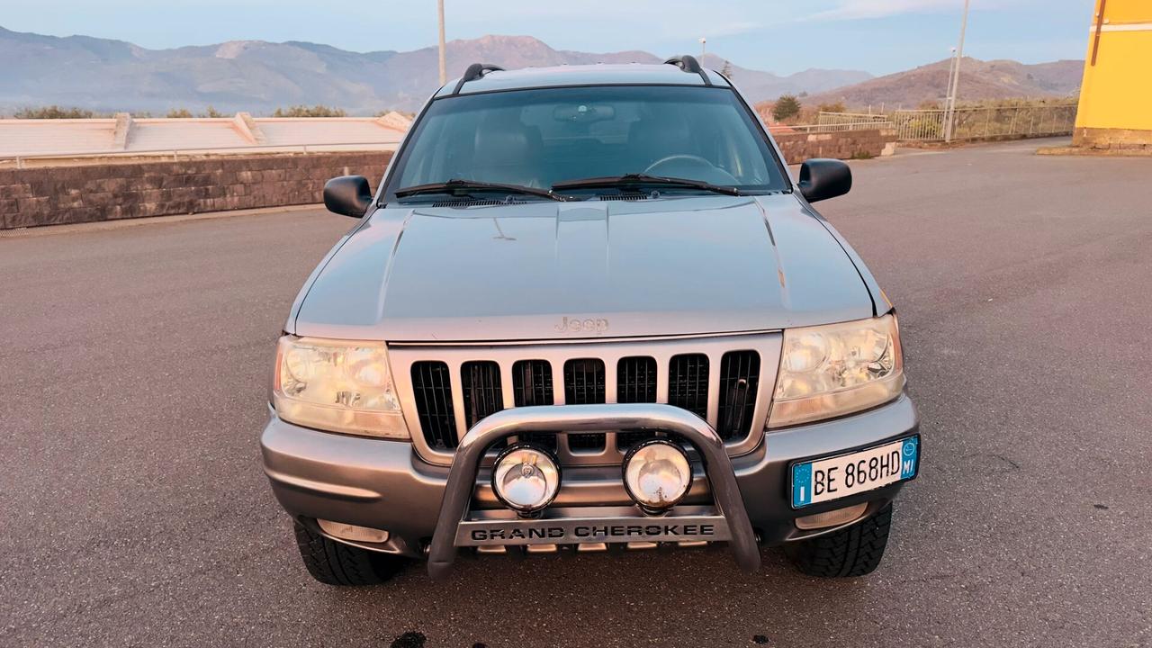Jeep Grand Cherokee 4.7 V8 cat