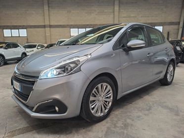 PEUGEOT 208 1.2 BENZINA *DA VETRINA*
