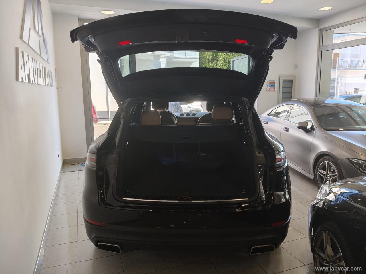 PORSCHE Cayenne 3.0 V6 E-Hybrid