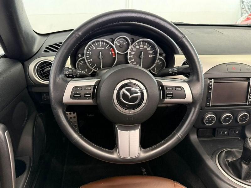 Mazda MX-5 1.8L Phoenix Reloaded 126 cv Roadster