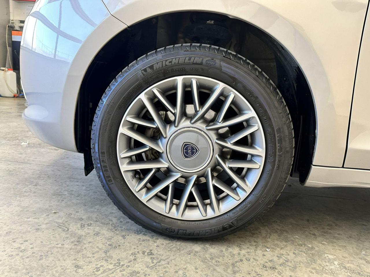 Lancia Ypsilon 0.9 t.air Platinum s&s 85cv dfn