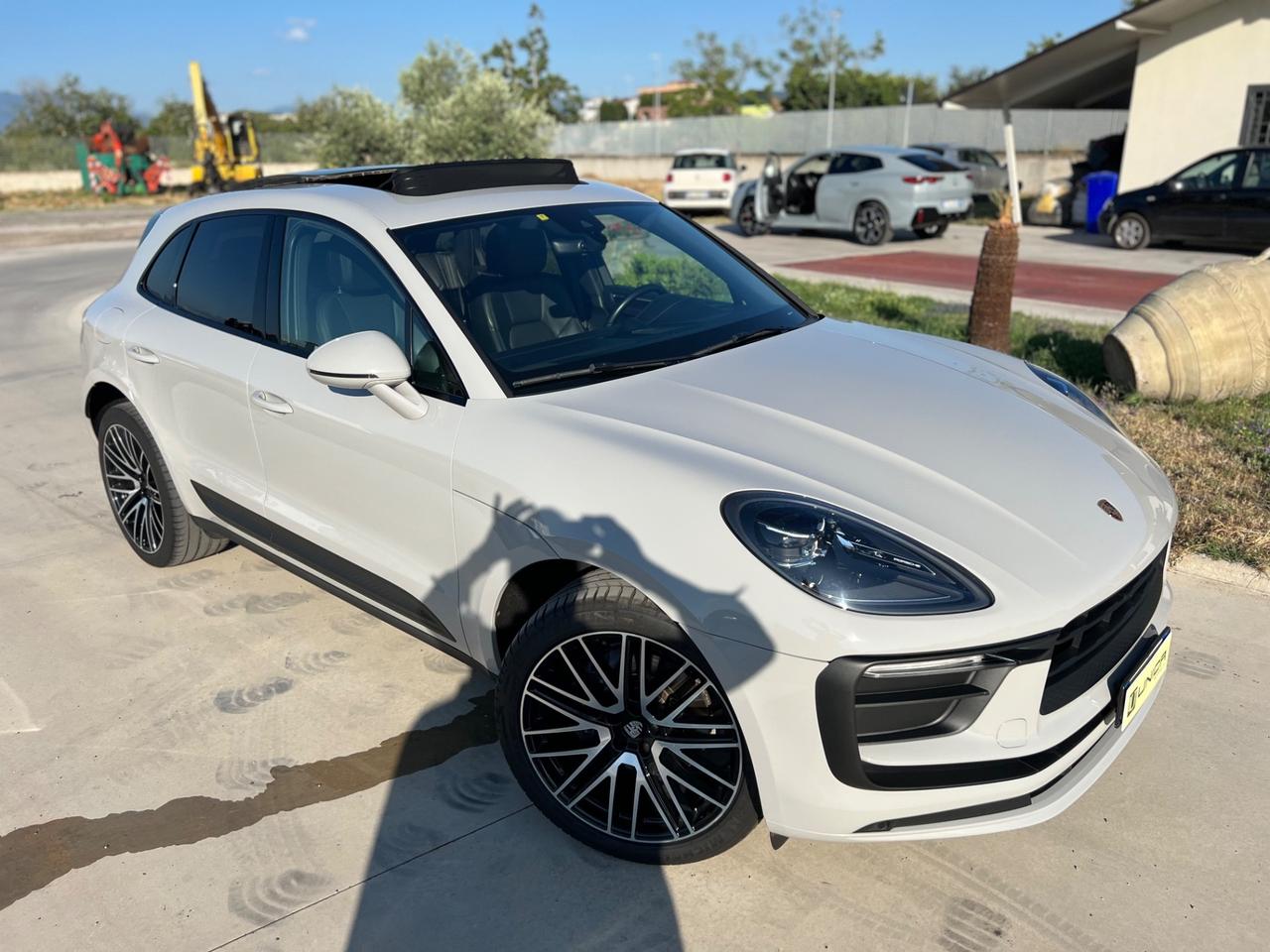 Porsche Macan 2.0 265CV TETTO UNICO PROPRIETARIO IVA ESPOSTA