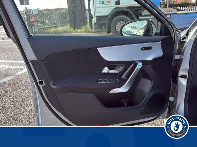 Mercedes-Benz Classe A 180d Automatic AMG Line Premium