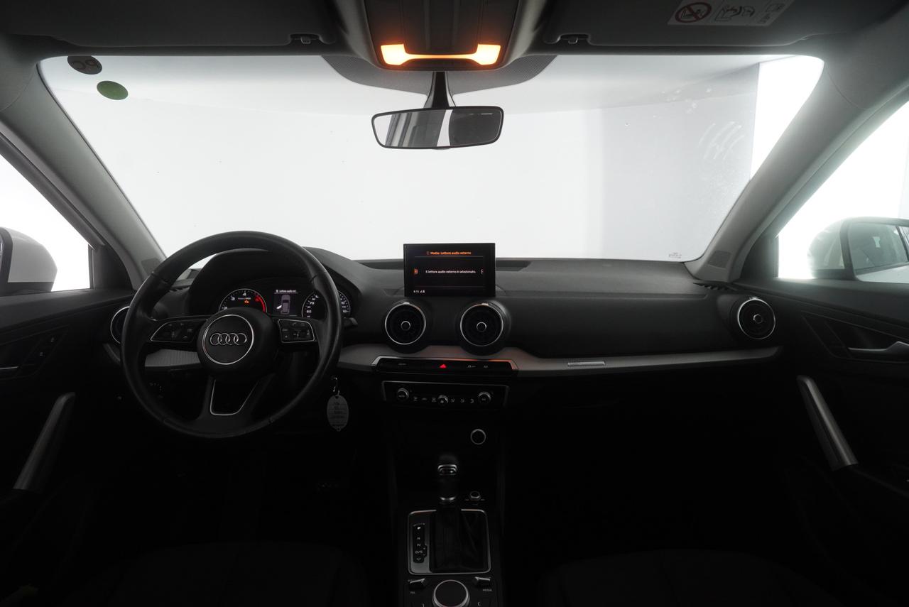AUDI Q2 30 TDI S tronic Business