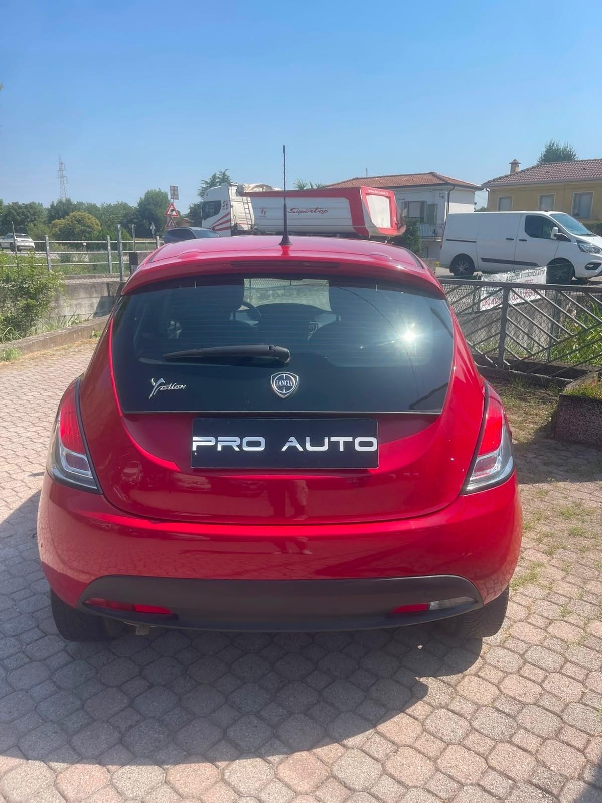 Lancia Ypsilon 1.2 69 CV 5 porte GPL Ecochic Gold