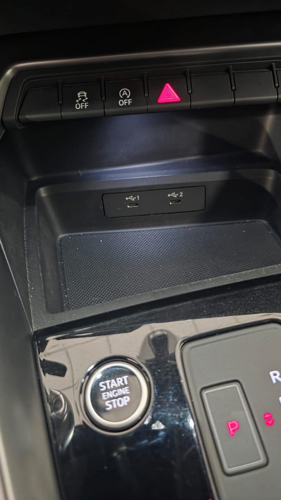 Audi A3 SPB 30 TDI Business Advanced