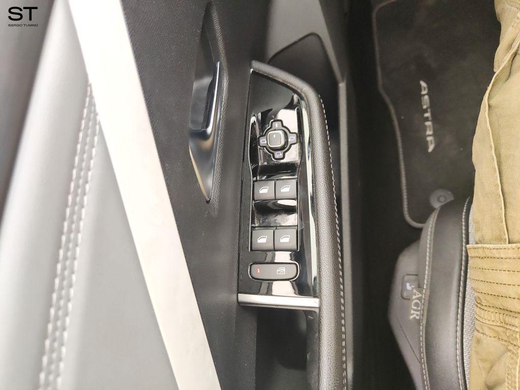 OPEL Astra 6ª serie - Astra 1.6 Plug-in Hybrid 180 CV AT8 Busines