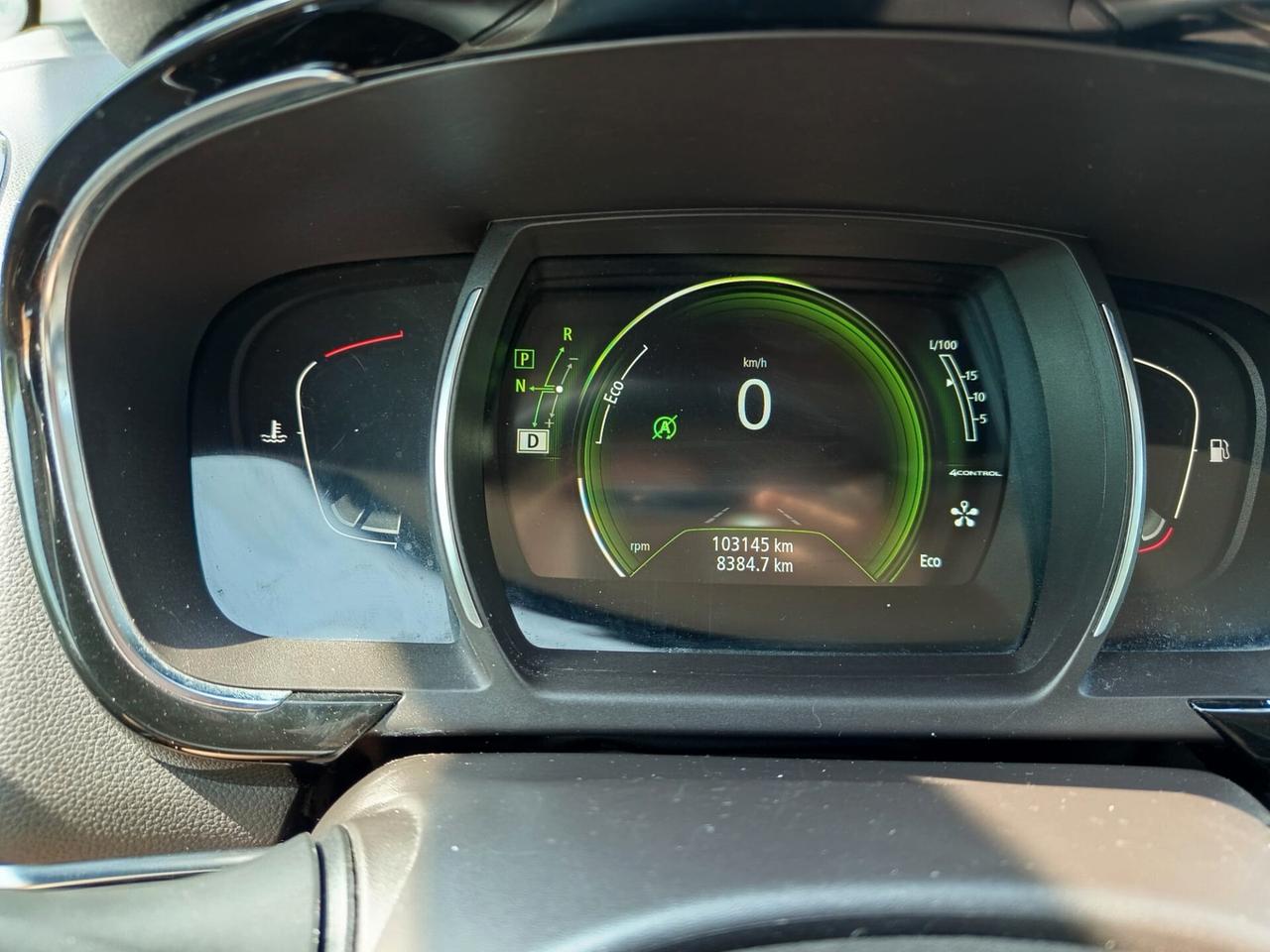 Renault Espace dCi 160CV EDC Energy Initiale Paris