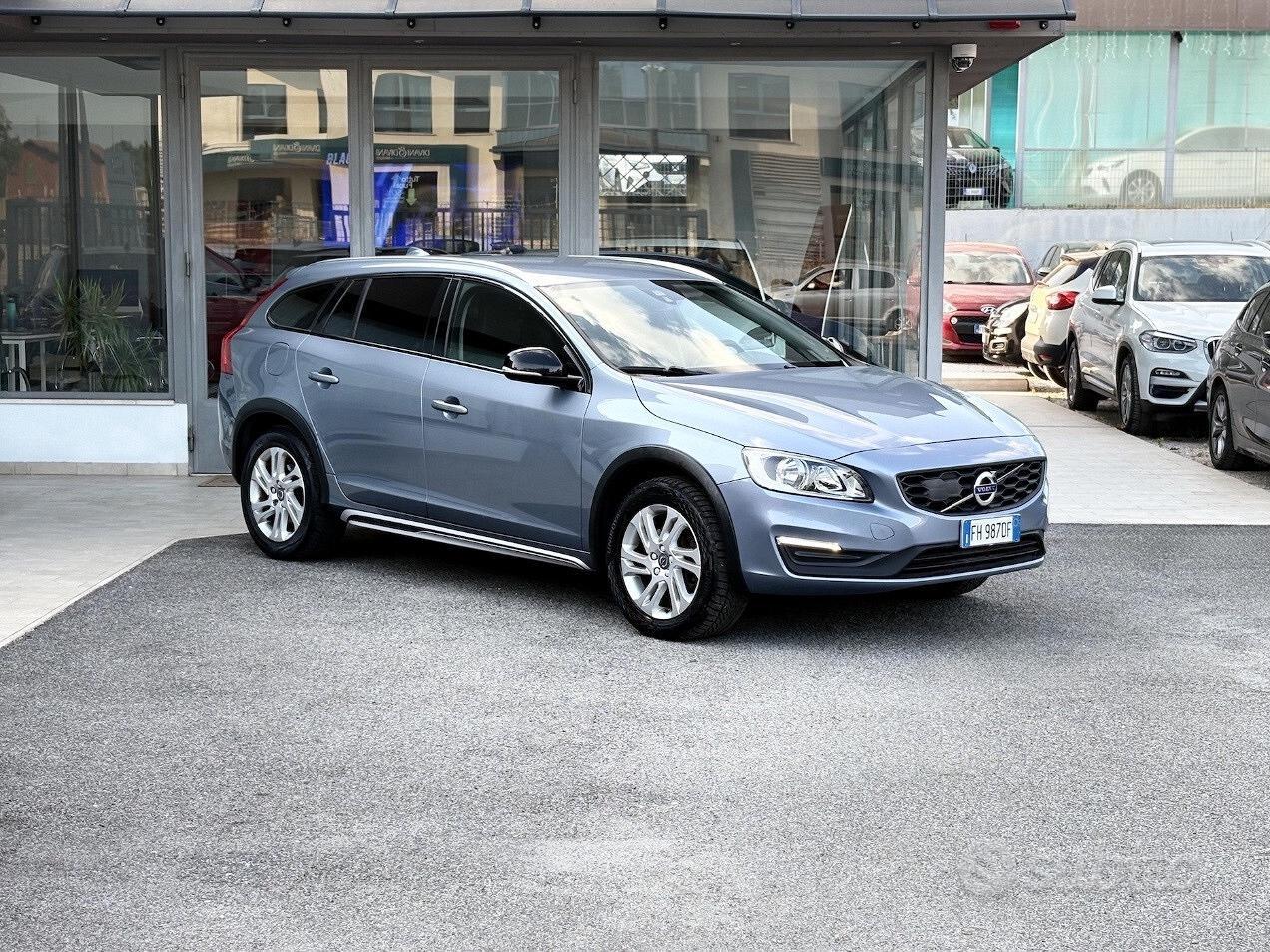 Volvo V60 Cross Country 2.0 Diesel 150CV E6 - 2017