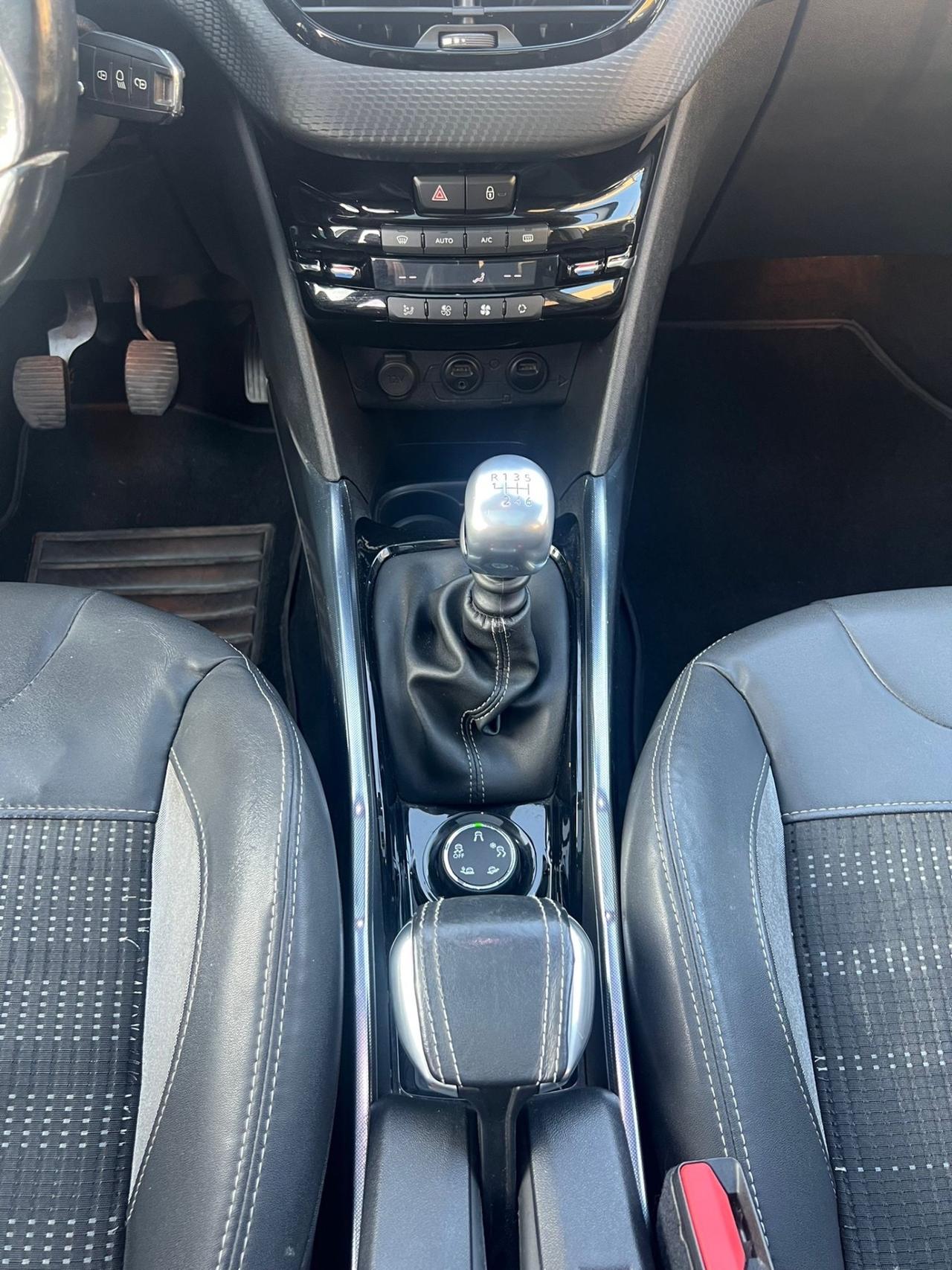 Peugeot 2008 1.6 e-HDi 92 CV Stop&Start Active