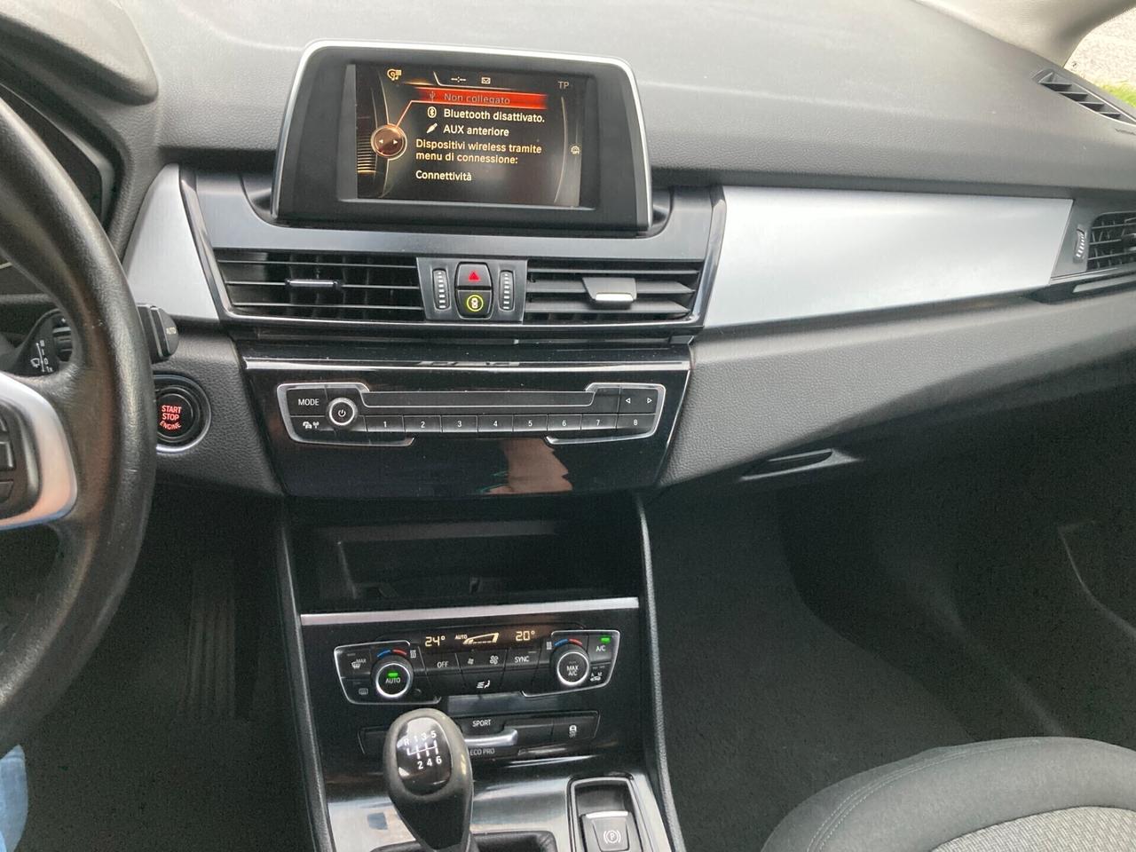 Bmw 216 218d Active Tourer Advantage