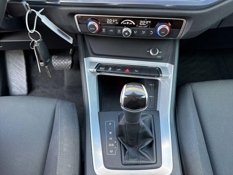 Audi Q3 45 1.4 tfsi e S Line Edition s-tronic