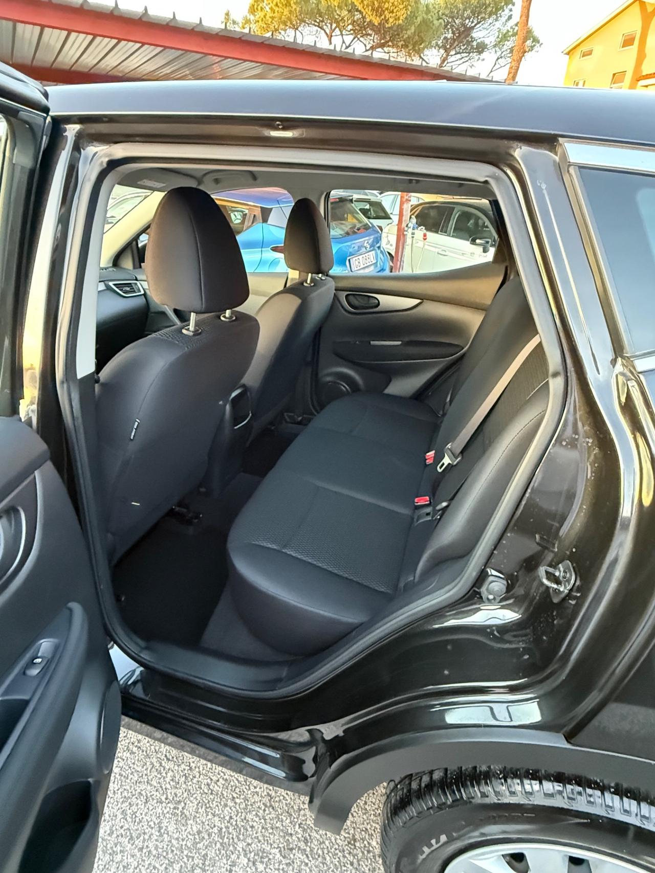 Qashqai 1.2 DIG-T -( 45 mila km ) -unirlo-rate-garanzia