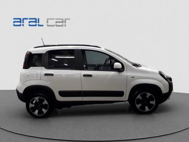 FIAT Panda Cross 1.0 FIREFLY S&S HYBRID 70 CV - CROSS