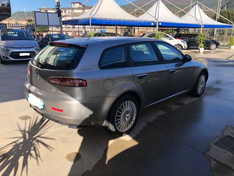 Alfa Romeo 159 1.9JTDm 150cv Sportwagon