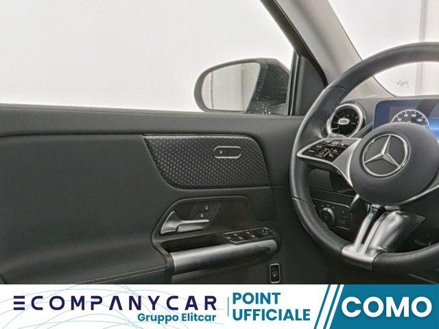 MERCEDES-BENZ GLA 180 Automatic Advanced