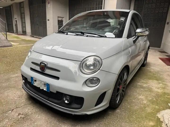 Abarth 500 1.4 Turbo T-Jet 160cv