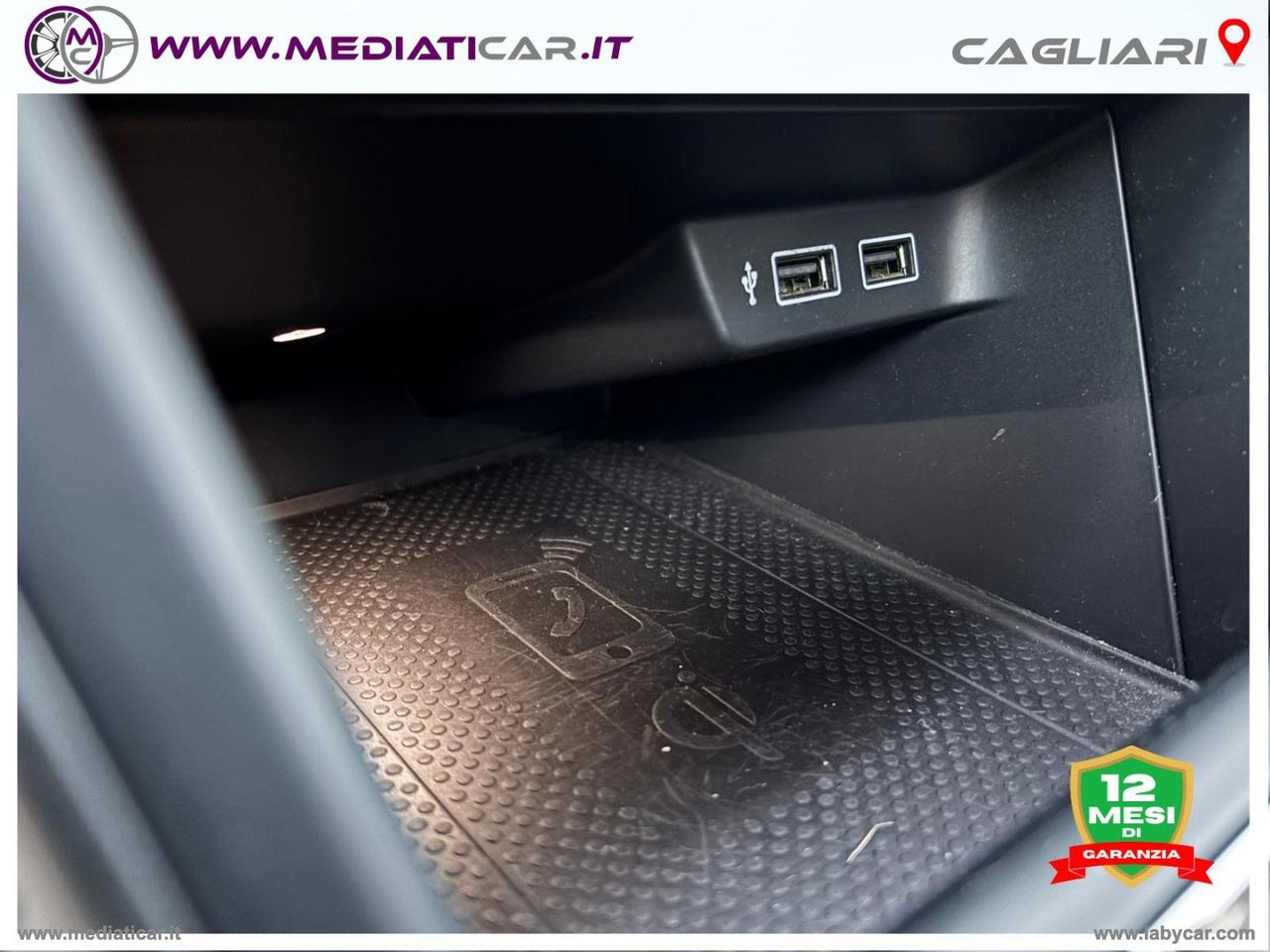 VOLKSWAGEN Polo 1.0 TSI R-Line