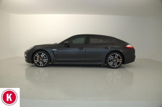 Porsche Panamera 3.0 Diesel***