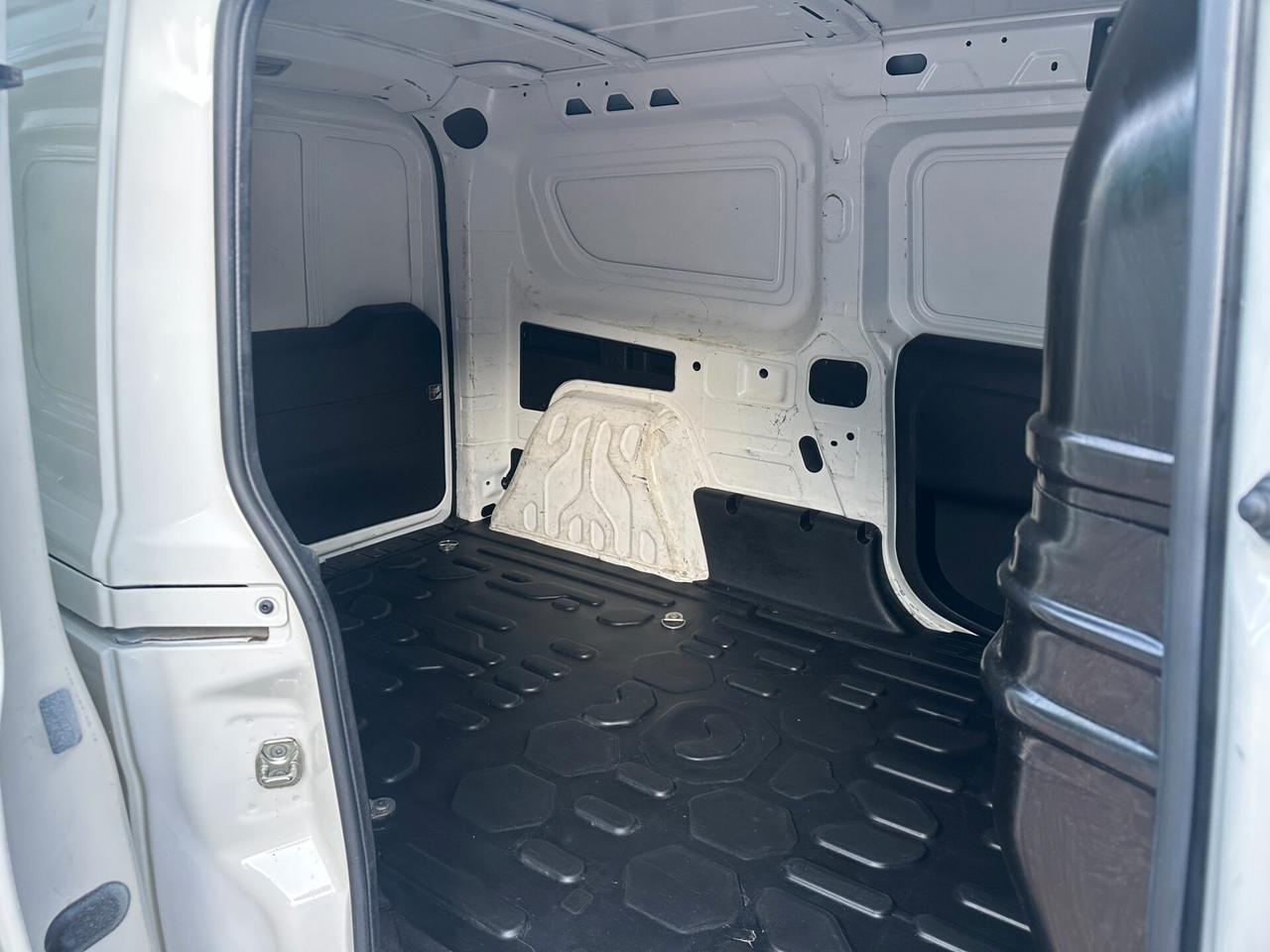 Fiat Doblo Doblò 1.6 MJT 105CV S&S PL-TN Cargo Maxi Lounge