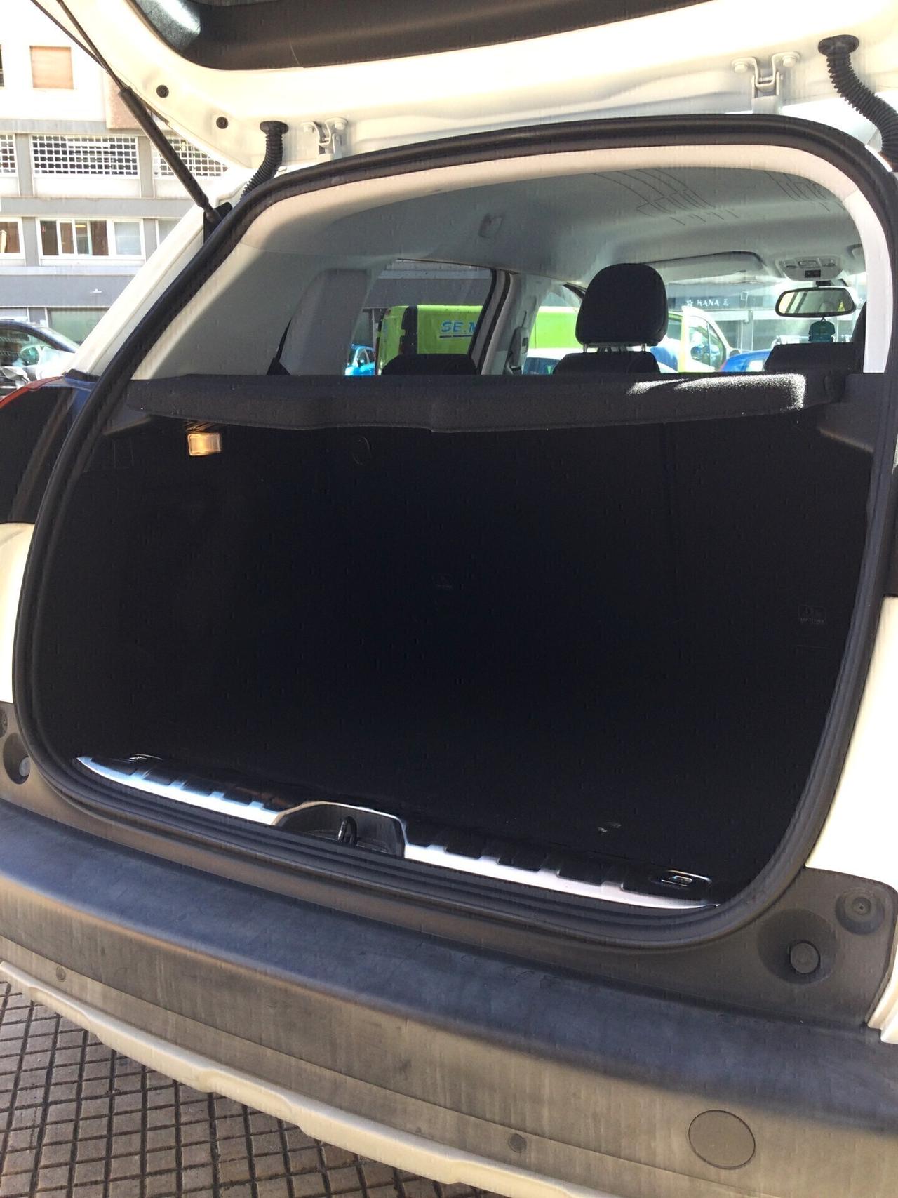 Peugeot 2008 BlueHDi 100 S&S Allure