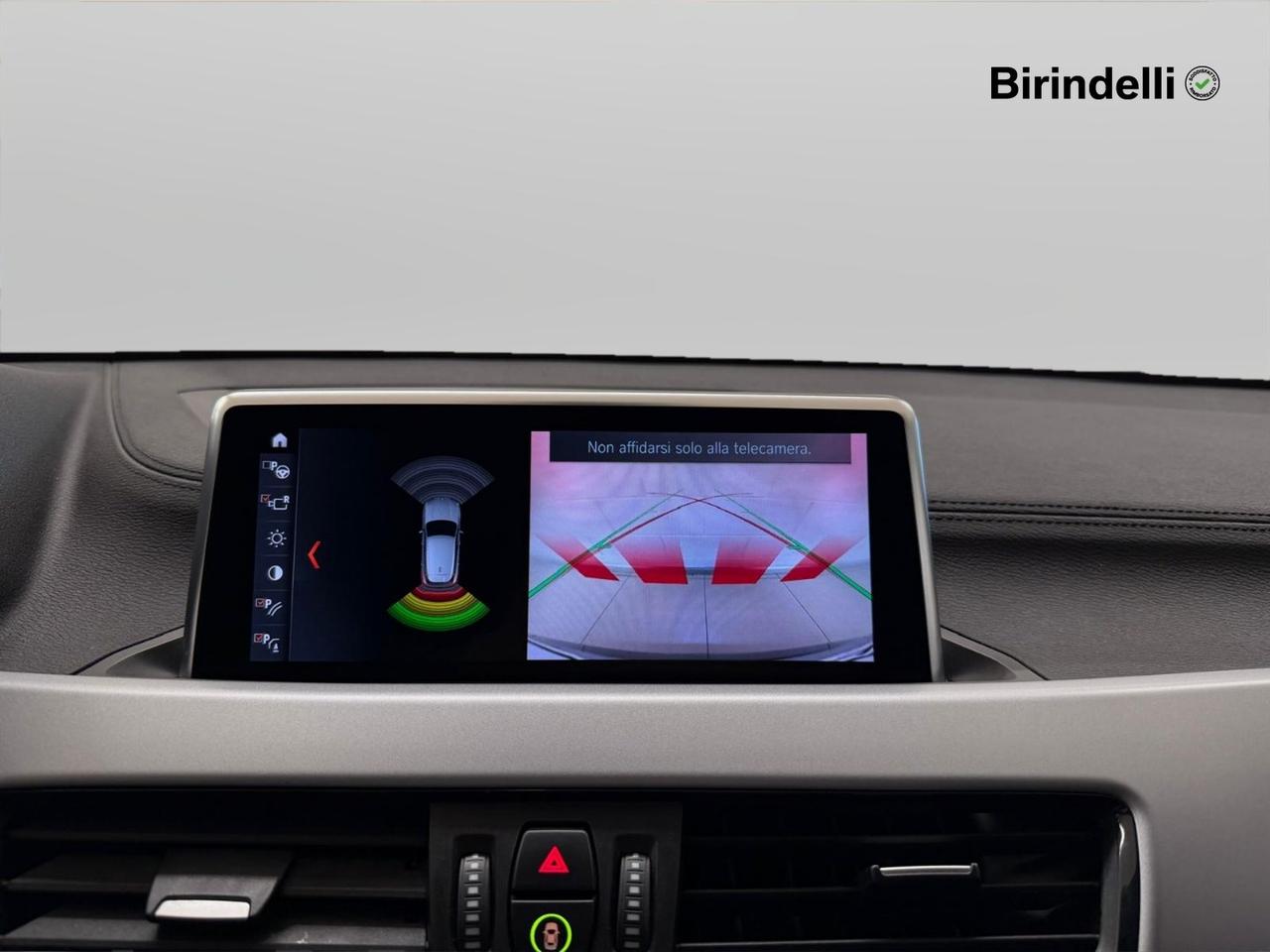 BMW X2 (F39) - X2 sDrive18d Business-X