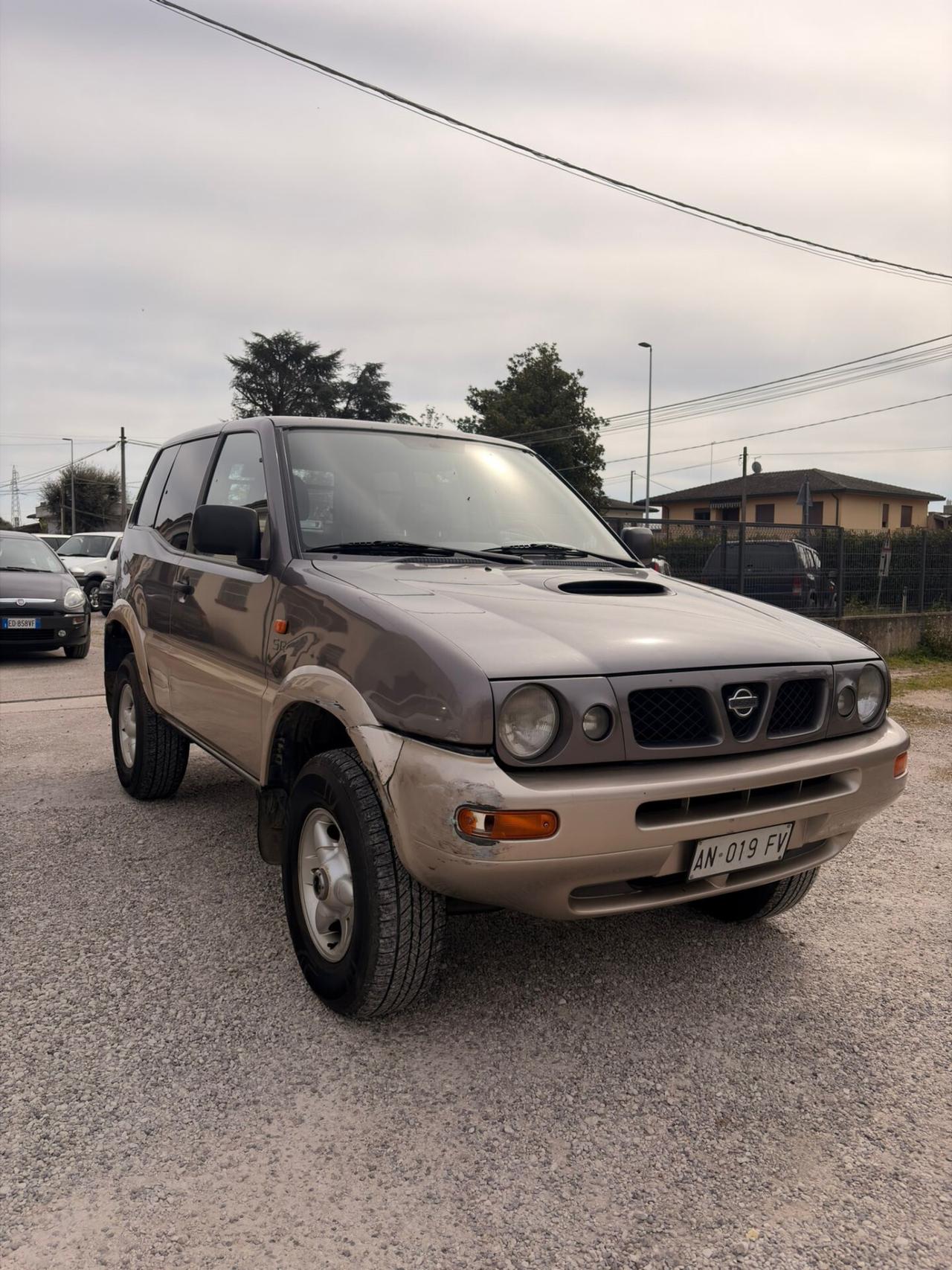 Nissan terrano 2.7 autocarro 2 posti -1996