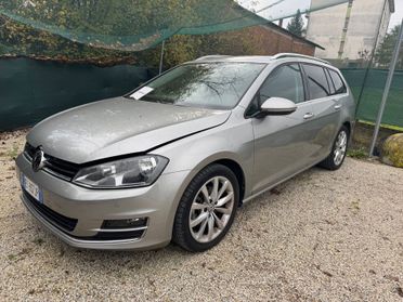 Volkswagen Golf 1.4 TSI Highline . *LEGGERE BENE*