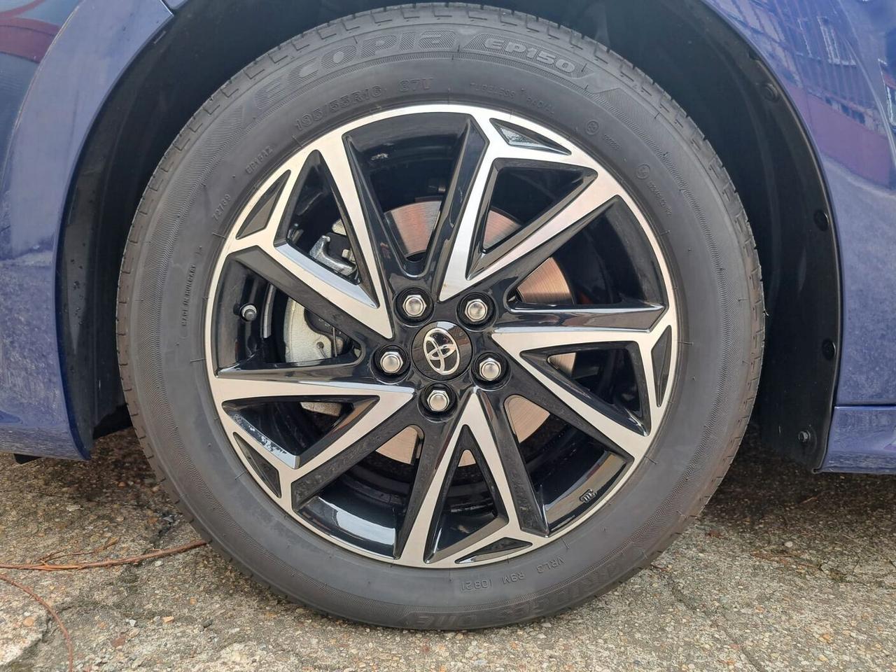 Toyota Yaris 1.5 Hybrid 5P Trend * 8.000 KM *