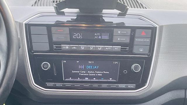 VOLKSWAGEN up! 1.0 75cv 5p. high up!