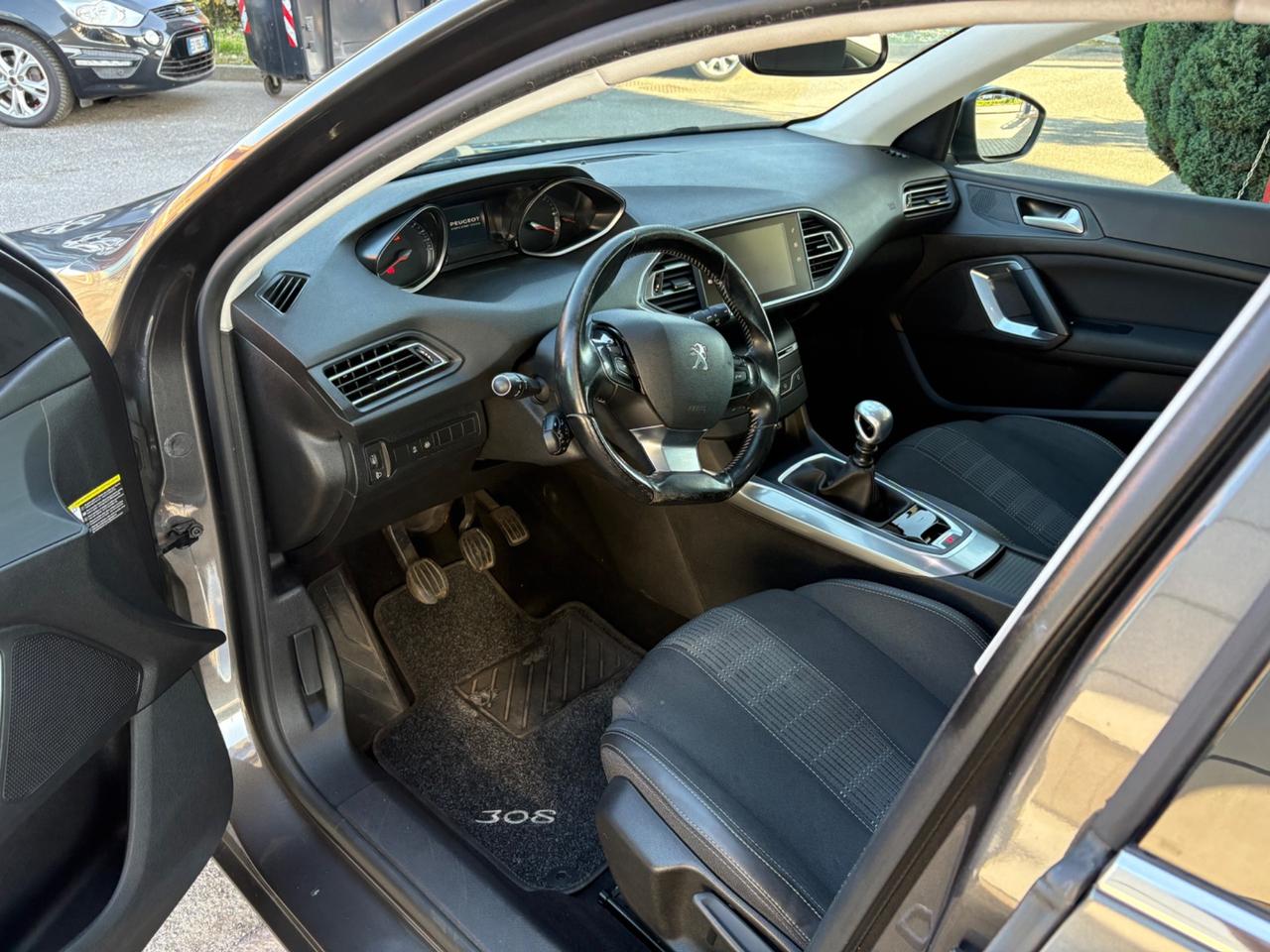 Peugeot 308 BlueHDi 130 S&S SW GT Line