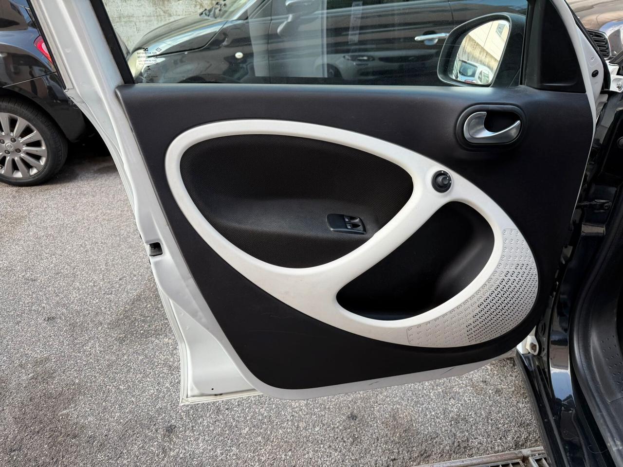 Smart ForFour 70 1.0 Prime