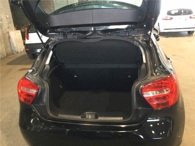Mercedes-Benz A 180d Sport 1.5 dCi 110cv Automatic