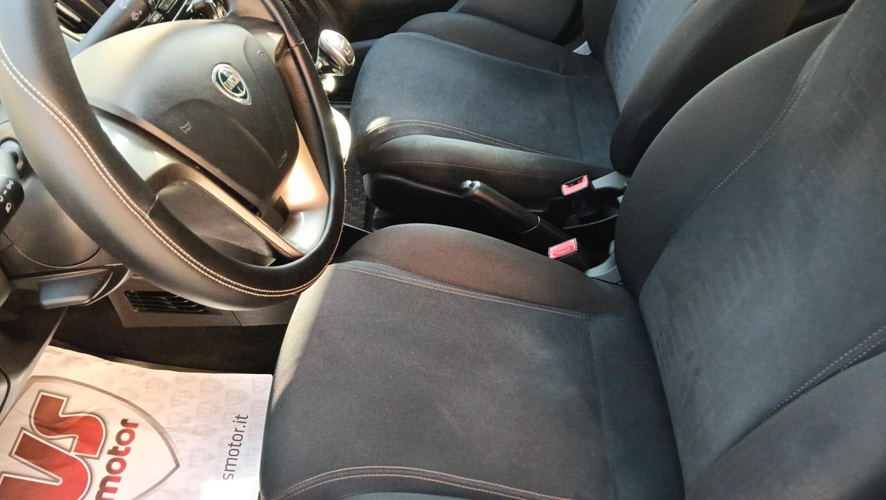LANCIA YPSILON 1.2 B/GPL-GARANZIA FULL