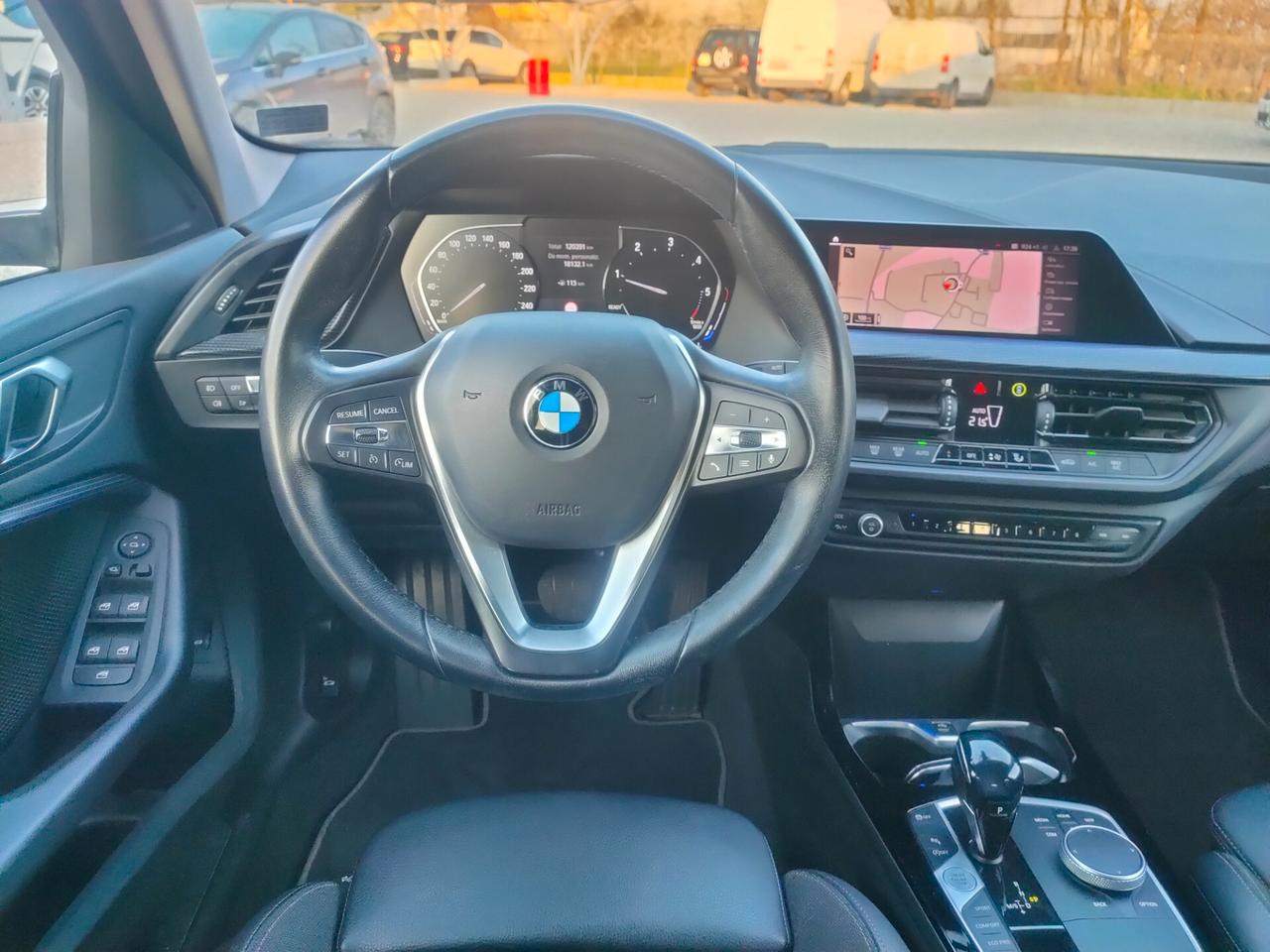 Bmw 116 116d 5p. Sport AUTOMATICO NEOPATENATI