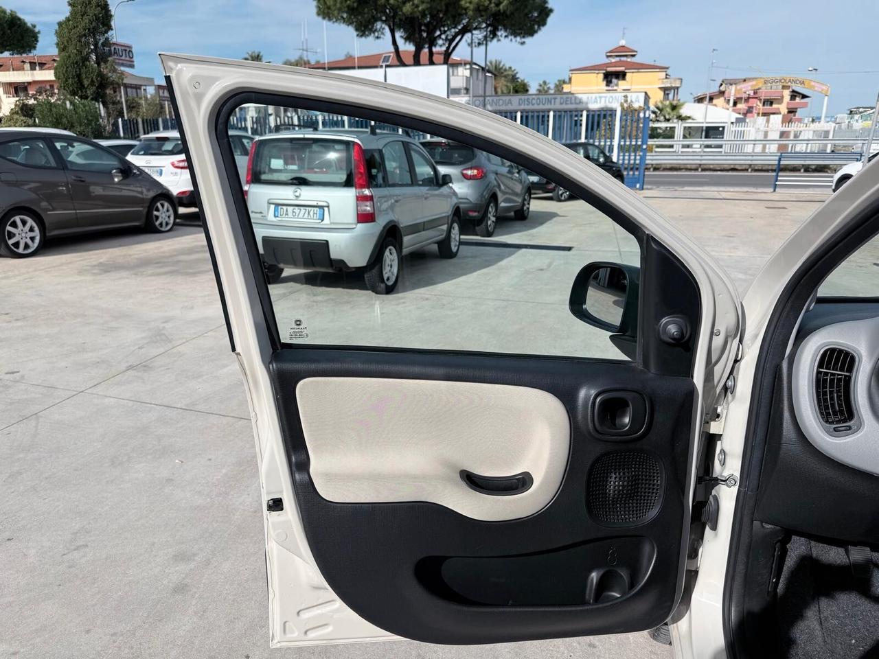 Fiat Panda 0.9 TwinAir Turbo Natural Power Lounge