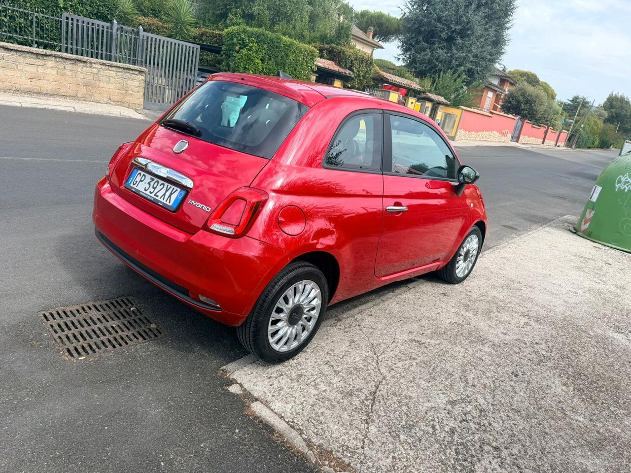 FIAT 500 1.0 HYBRID garanzia inclusa 12 mesi 2023 – 38.000 KM – CARPLAY – CERCHI IN LEGA