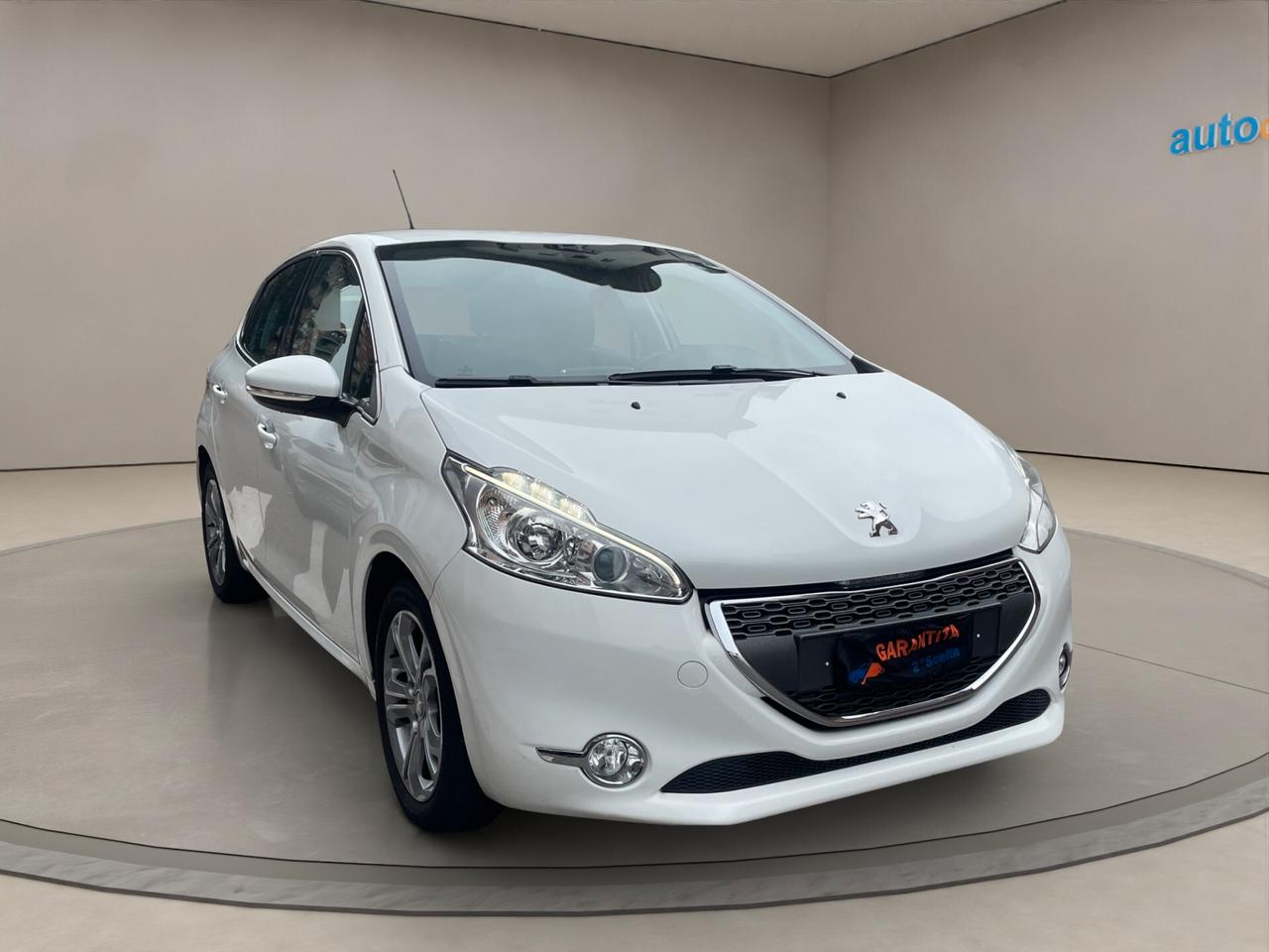 Peugeot 208 UNICO PROPRIETARIO - DISTRIBUZIONE ESEGUITA
