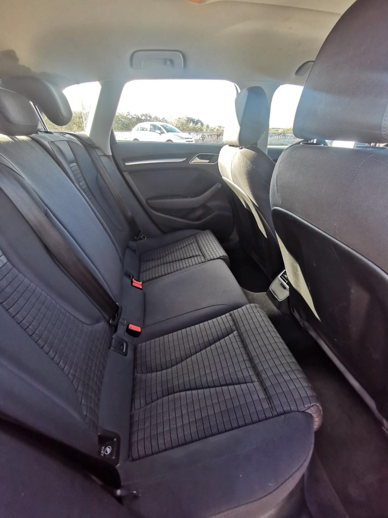 Audi A3 SPB 1.4 TFSI S tronic g-tron 2016