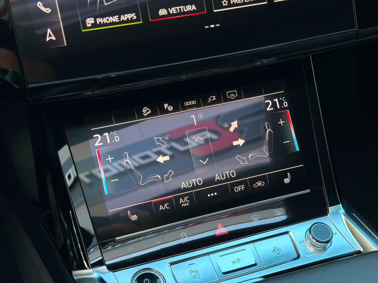 Audi Q8 e-tron SPB 55 quattro S line edition