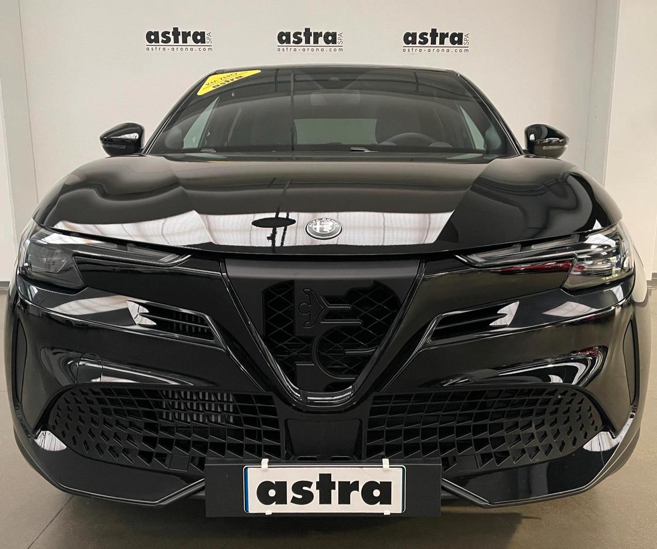 Alfa Romeo Junior 1.2 ibrida Speciale 145cv edct6