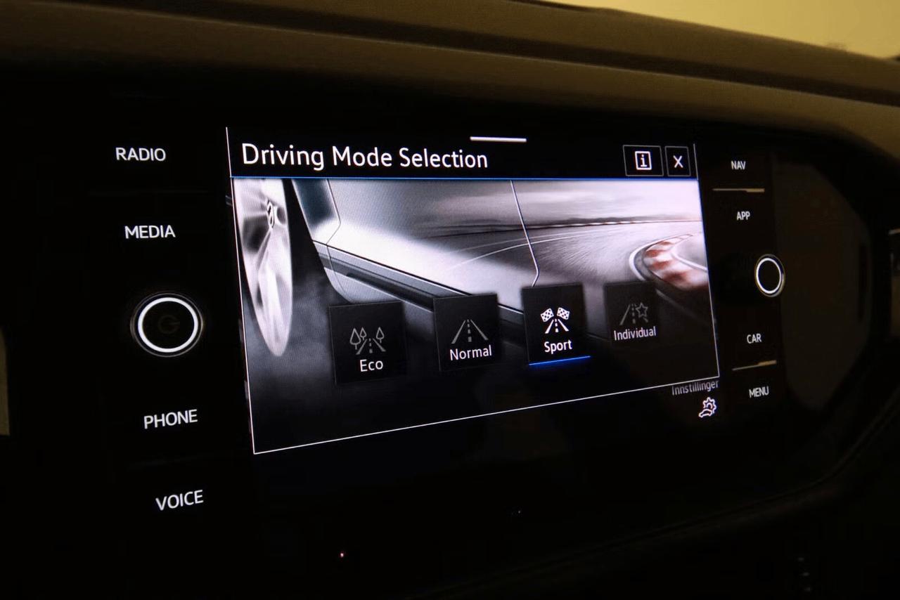 Volkswagen T-Cross 1.0 TSI