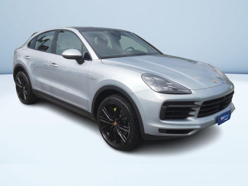 Porsche Cayenne Coupè Cayenne CoupÃ¨ CAYENNE COUPE 3.0 E-HYBRID TIPTRONIC 5P.TI