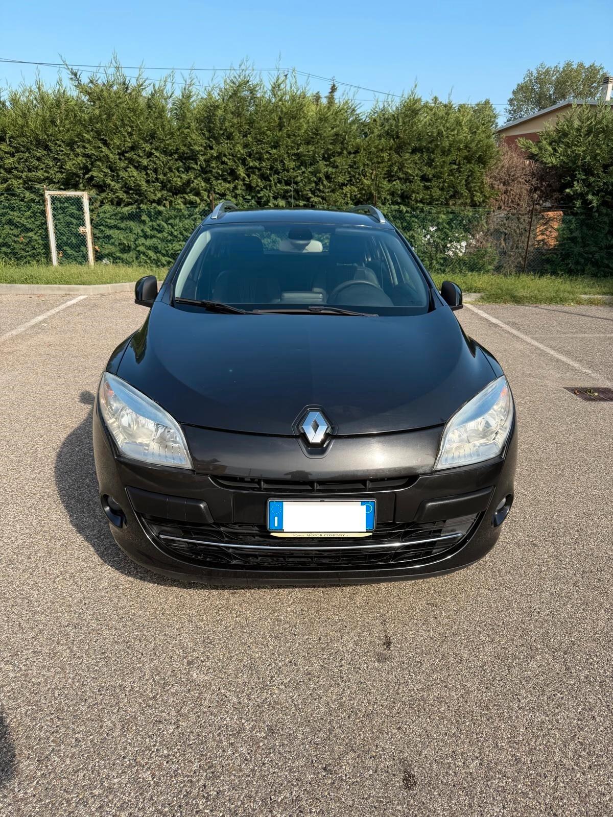 Renault Megane SporTour 1.5 dci - NAV. - 12 MESI DI GARANZIA -