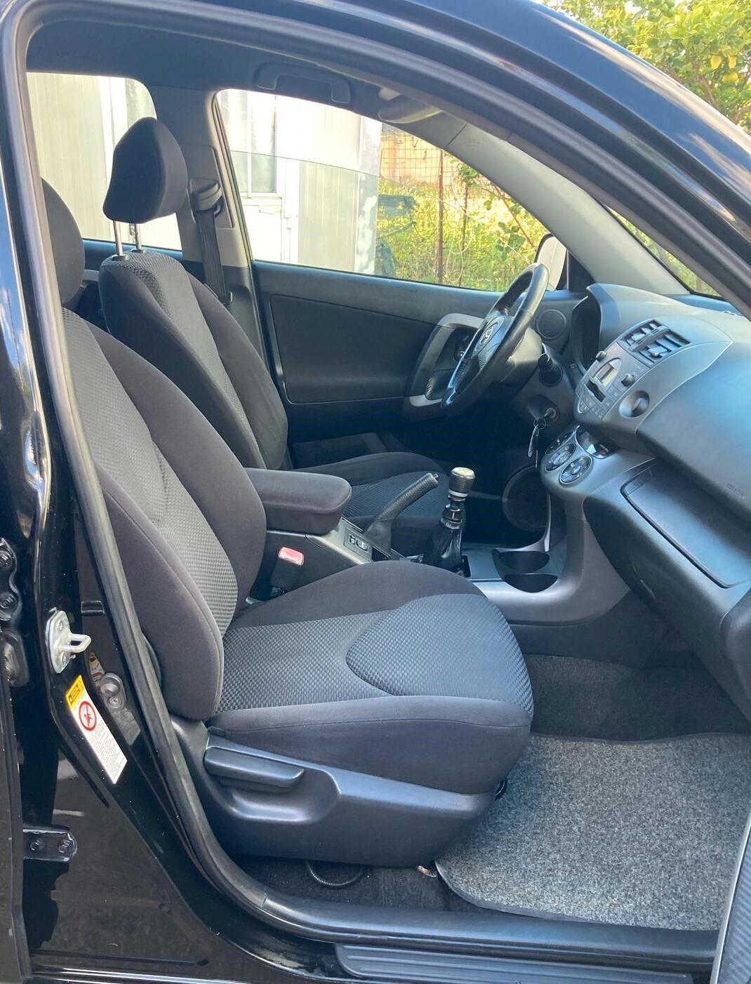 Toyota RAV4 2.2 D-4D 136 CV