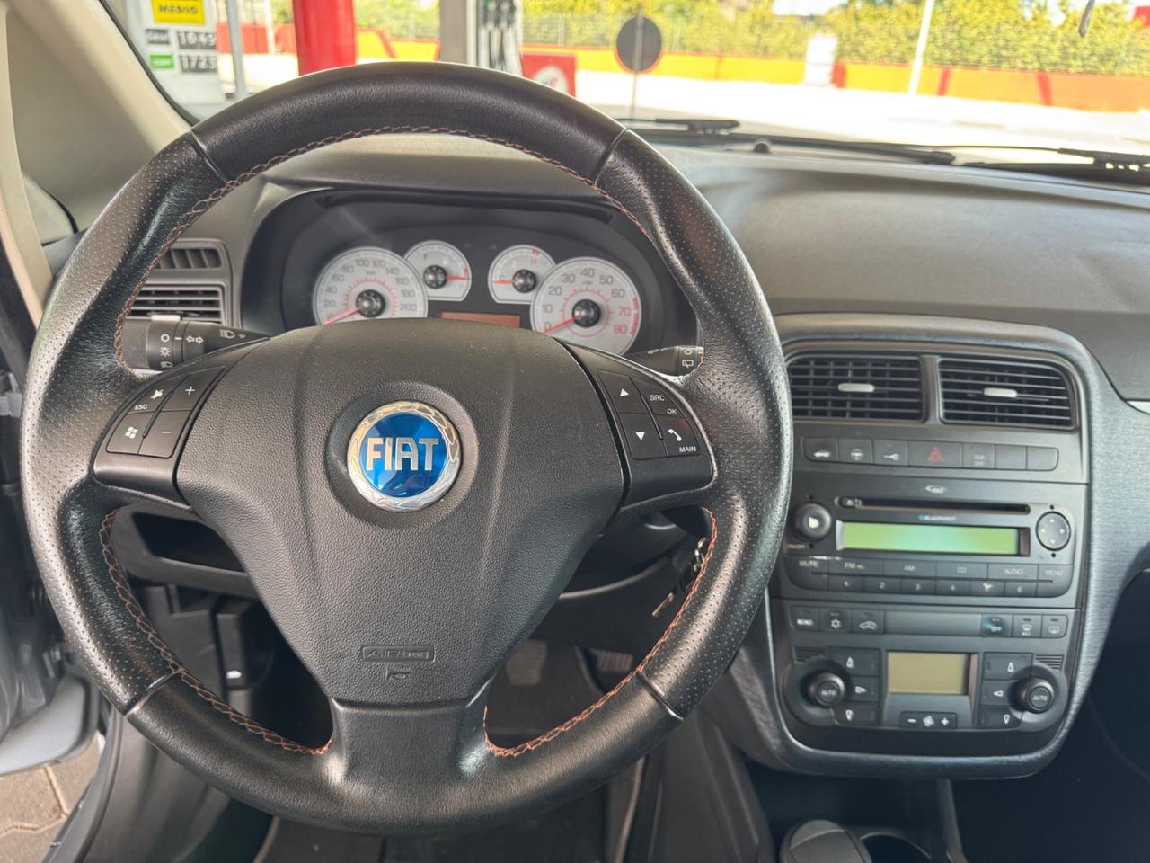 Fiat Grande Punto 1.4 Starjet 16V 5 porte Sport