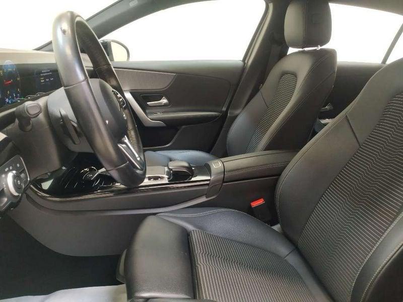 Mercedes-Benz Classe A A 180 d Sport auto