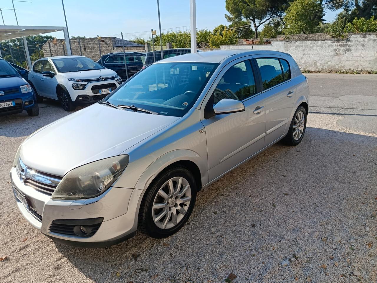 Opel Astra 1.7 CDTI 101CV 5 porte Enjoy